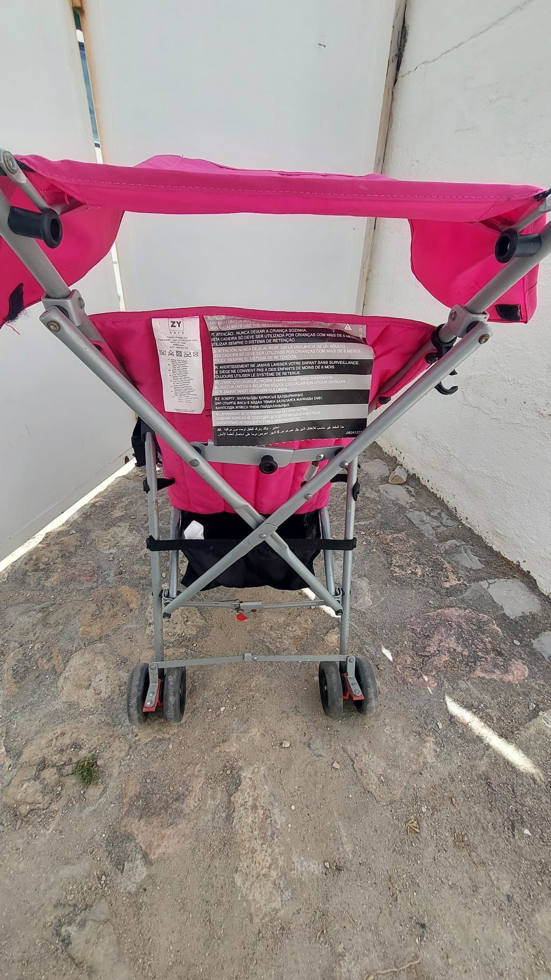 Carrinho Zippy cor de rosa