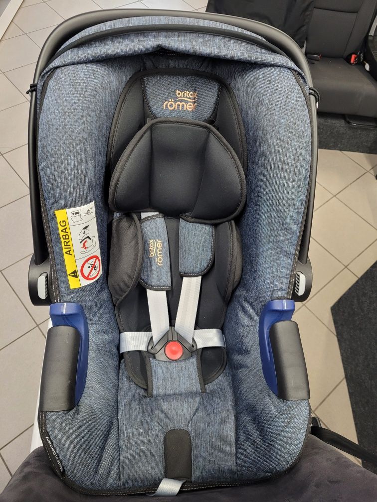 Britax Romer Baby Safe i-Size + baza Flex regulowana