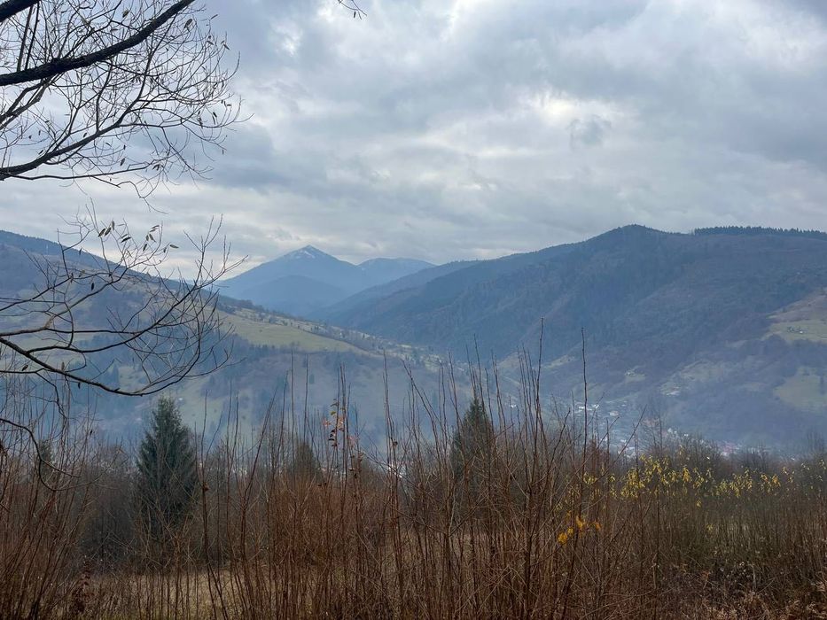 Земельна ділянка з панорамою на  г.Піп Іван