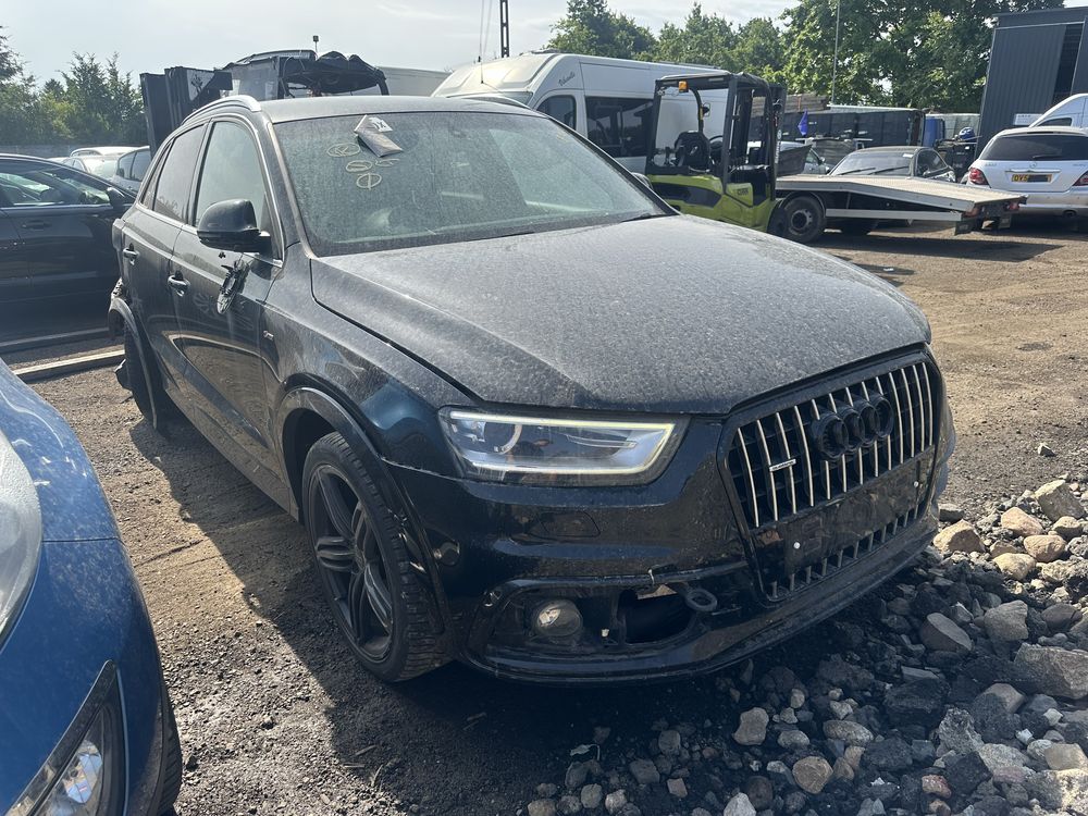 Audi Q3 silnik 2.0 CFFB 2015r,Anglik z kluczykami