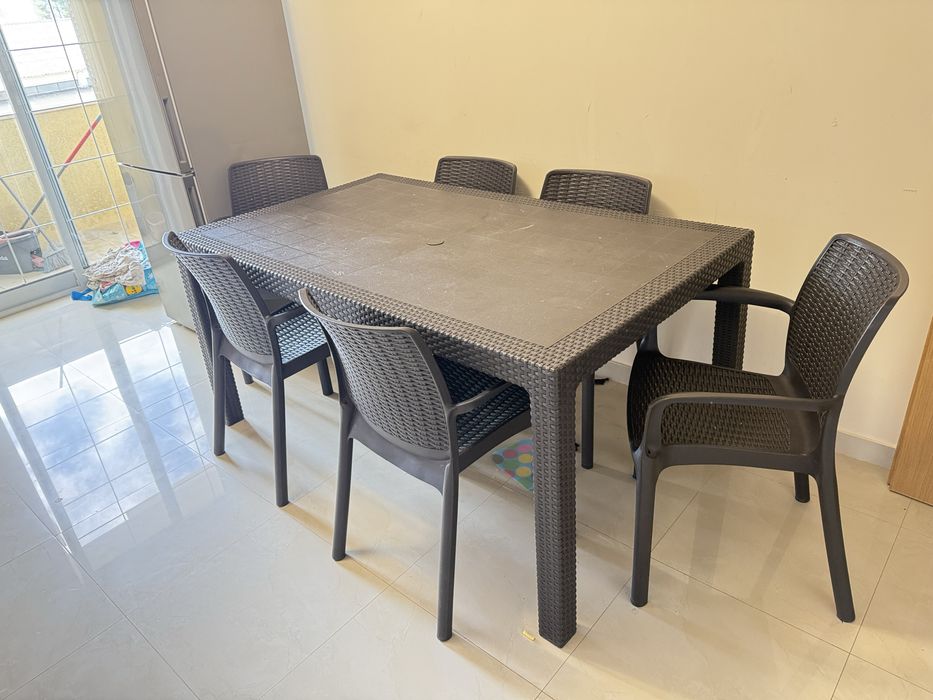 Mesa 6 lugares para uso externa