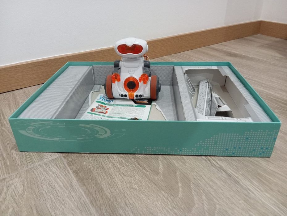 Super Mio Robô programável