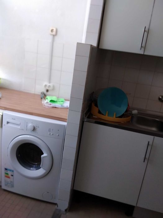 Arrenda-se T2 mobilado sem fiador