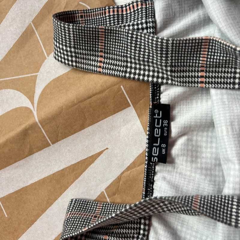 Sukienka w kratę kratka pipeta prosta elegancka krótka z guzikami s 36