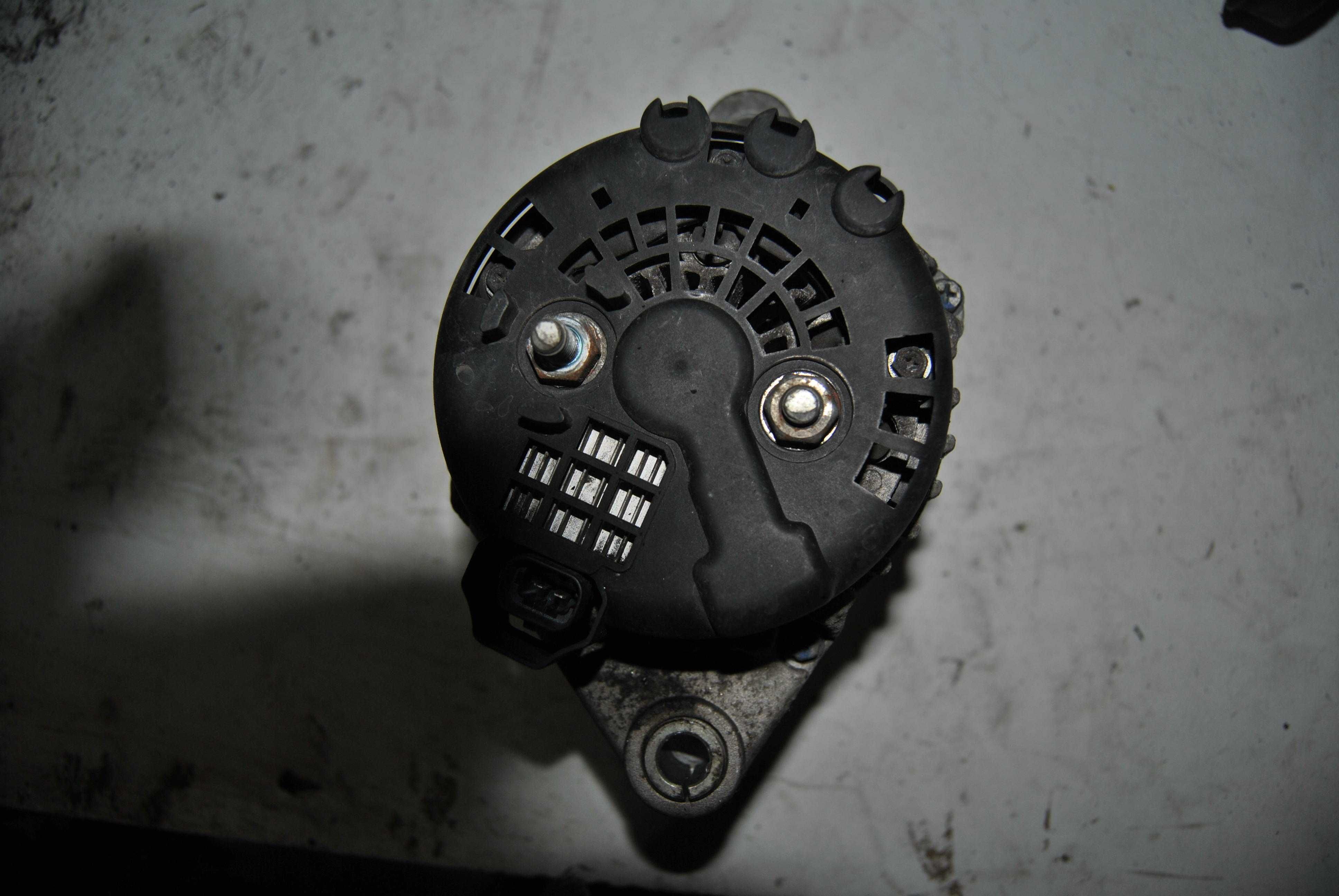 Alternator Astra J 2011r 2.0 CDTI