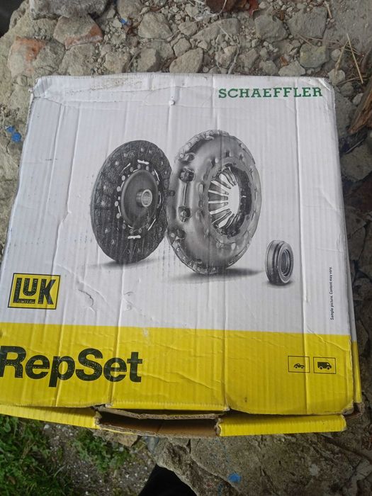 Комплект щеплення,сцеплення, фередо,корзина гольф4 шкода 1.4 бензин