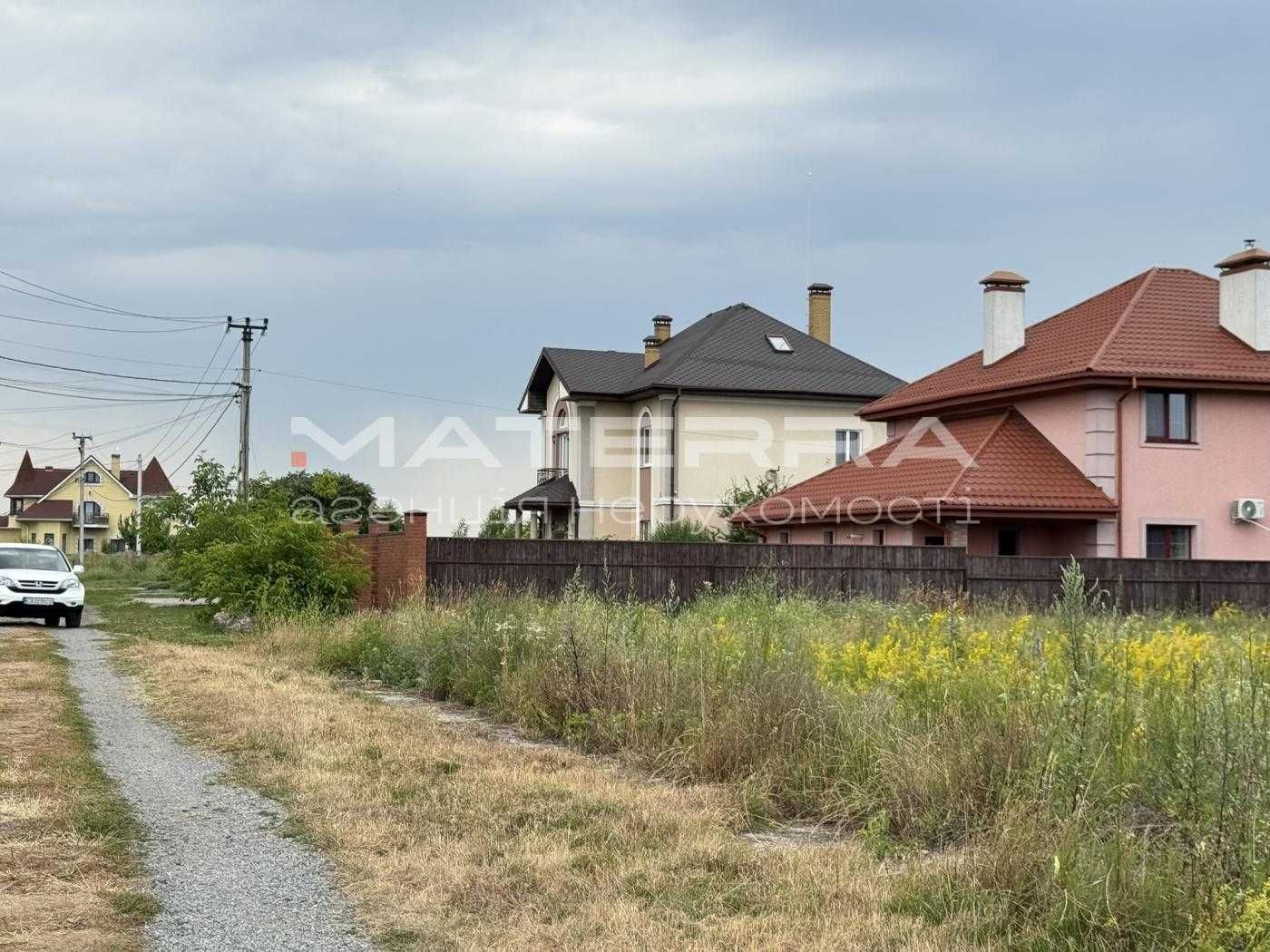 Бобриця продаж будинку біля лісу та озер