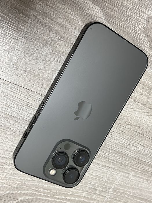 iPhone 14 Pro uszkodzony