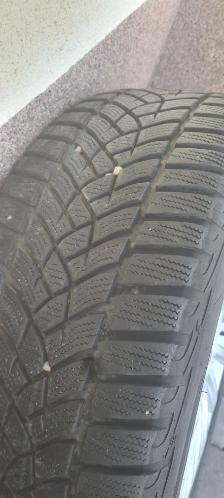 Alufelgi 17' z Oponami 215/50R17 Ford Focus Kuga Fusion Mondeo C-max