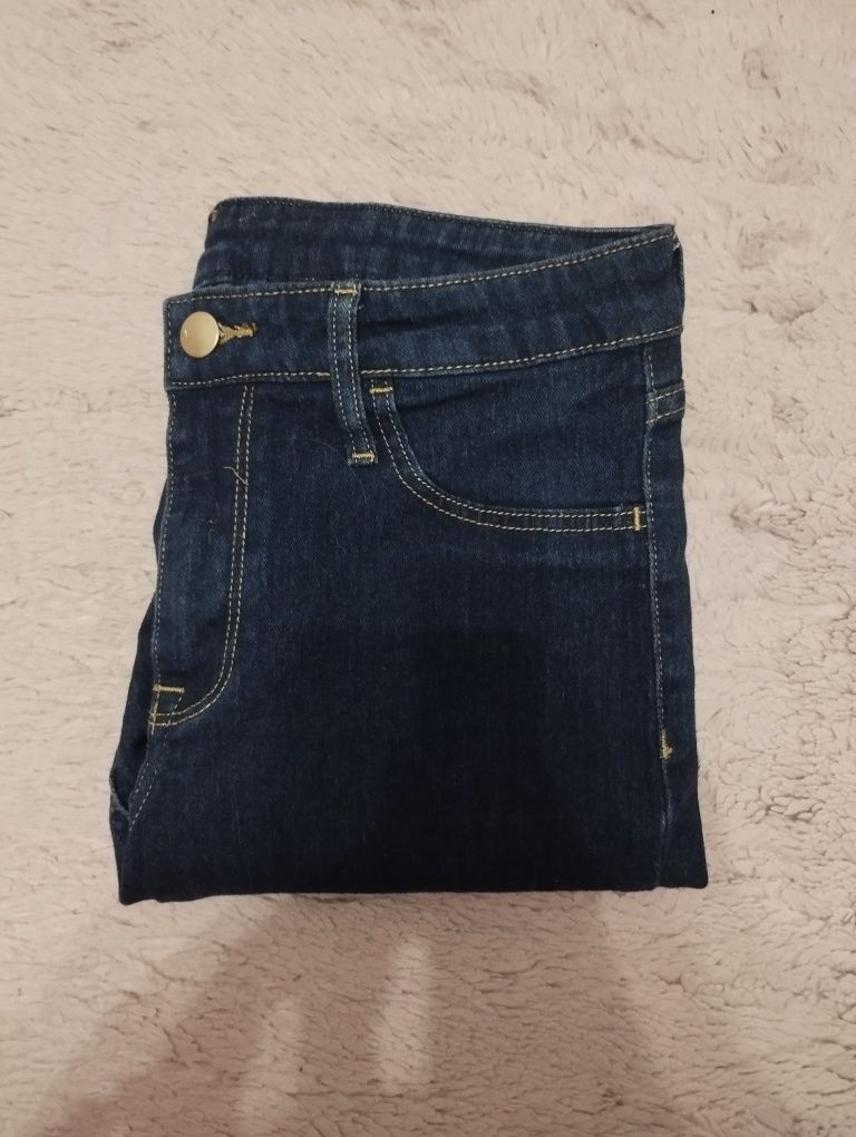 Granatowe skinny jeansy