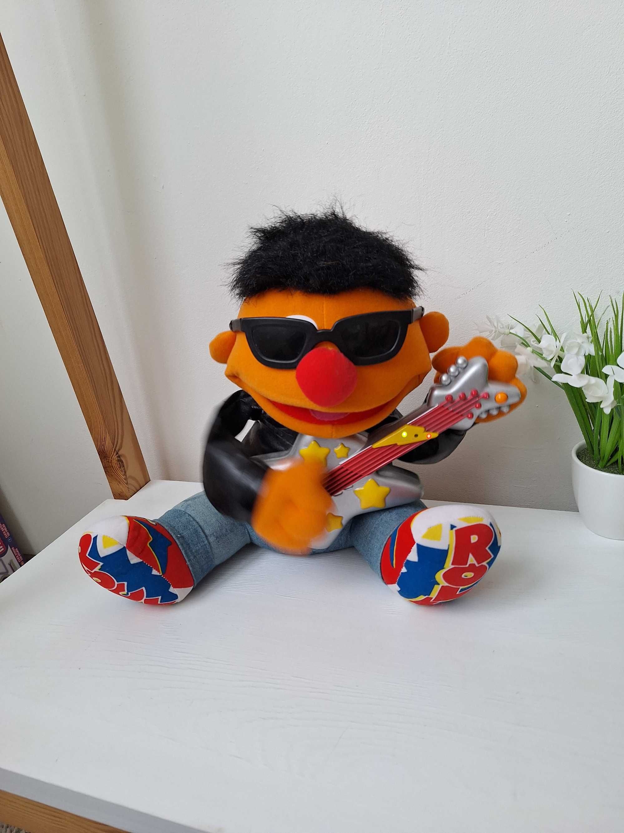 Шикарна вінтажна іграшка рокер ерні sesame street