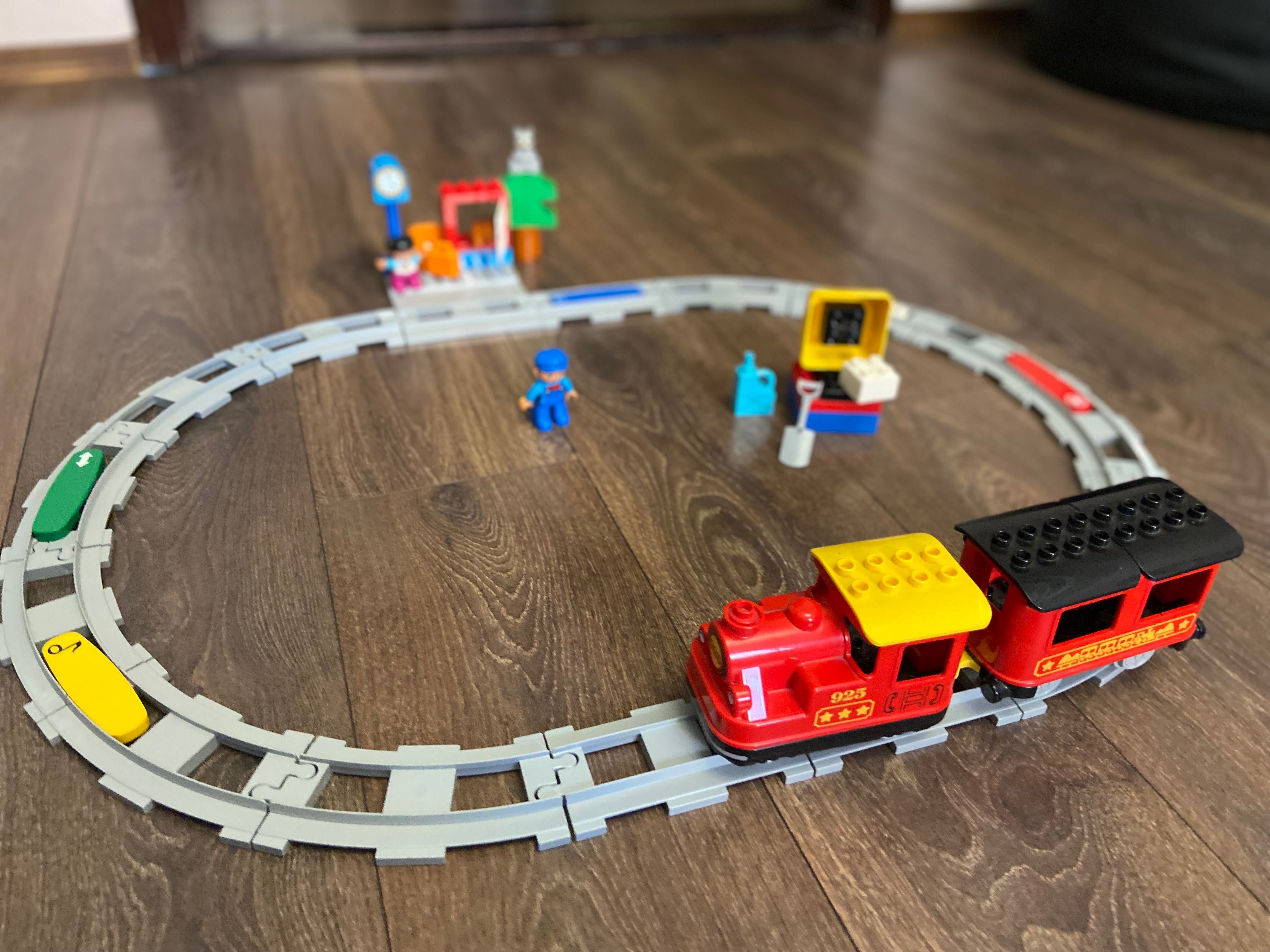 Lego Duplo потяг