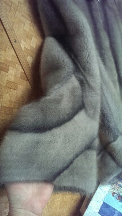 Продам натуральну шубу
