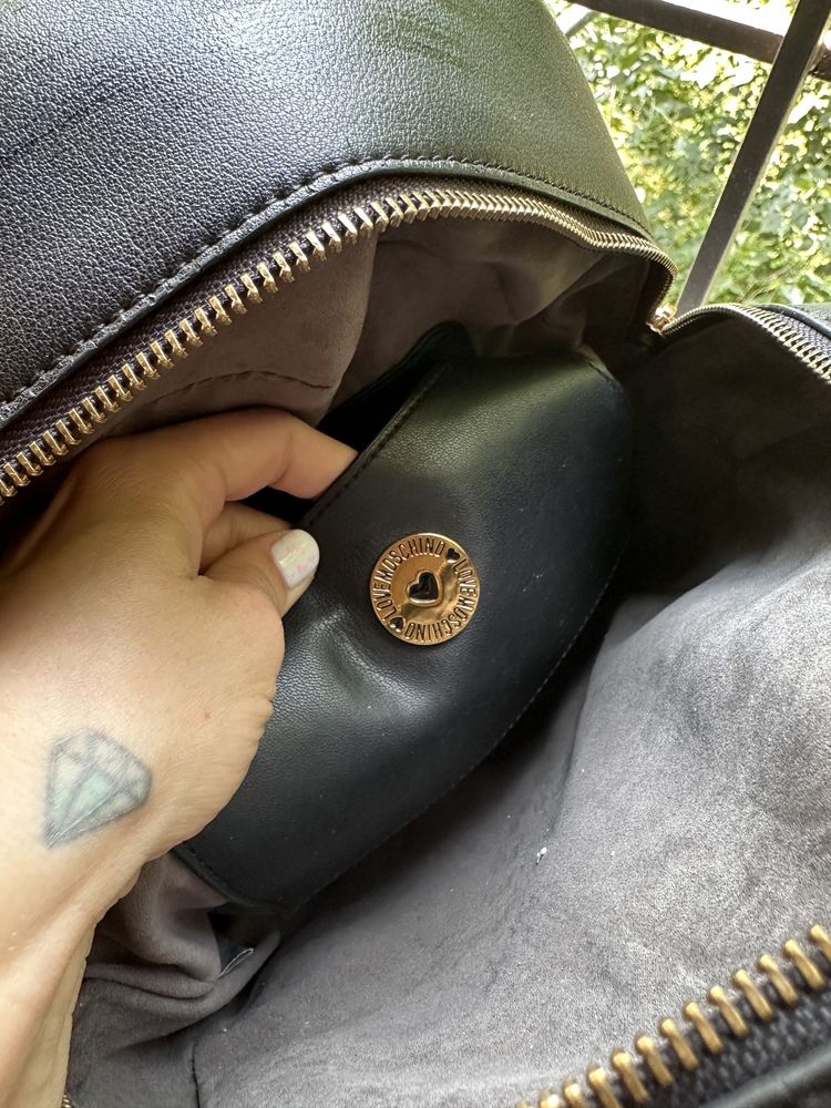 Продам рюкзак Moschino(оригінал)