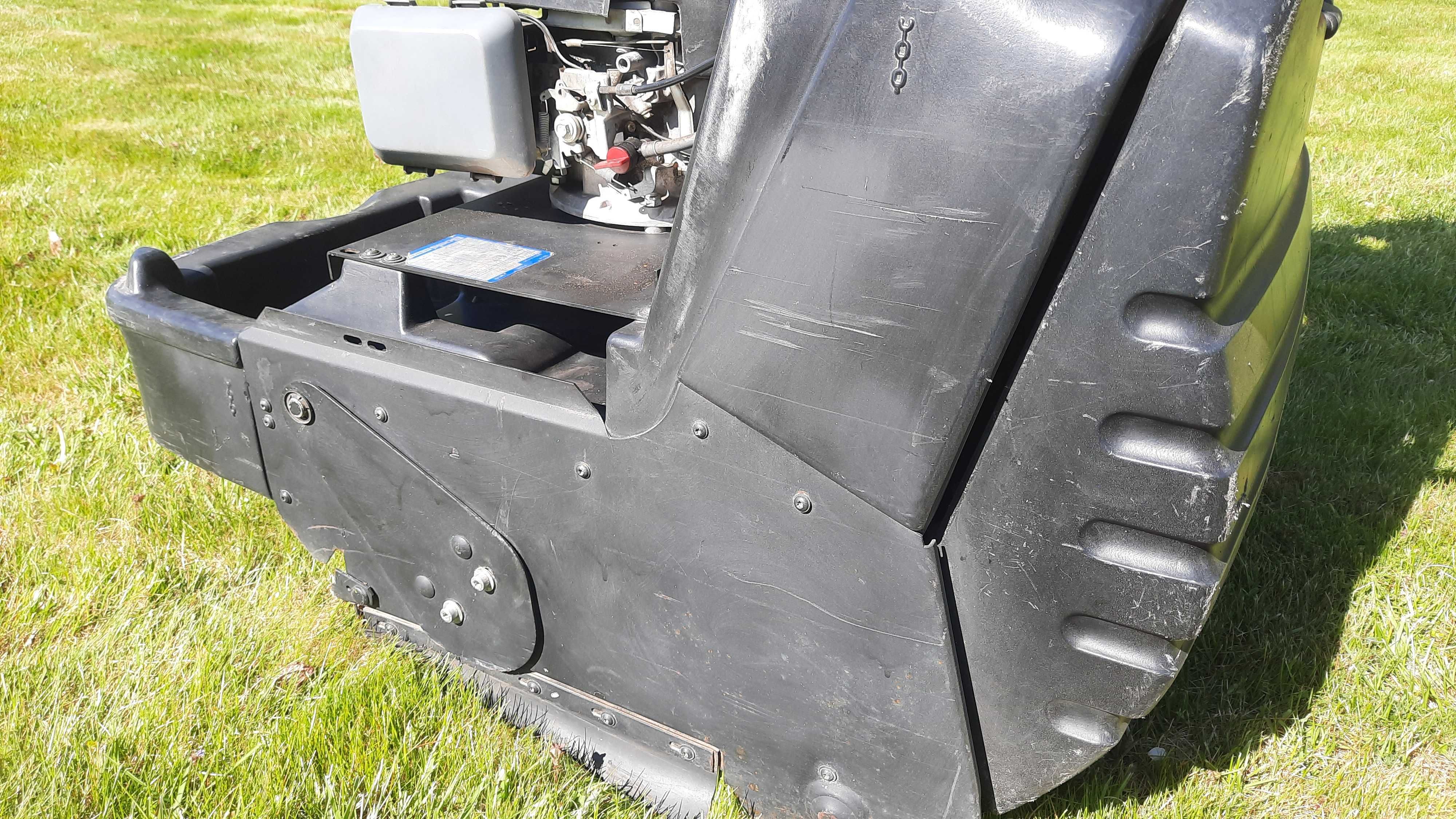 Zamiatarka Karcher KSM 750 silnik Honda
