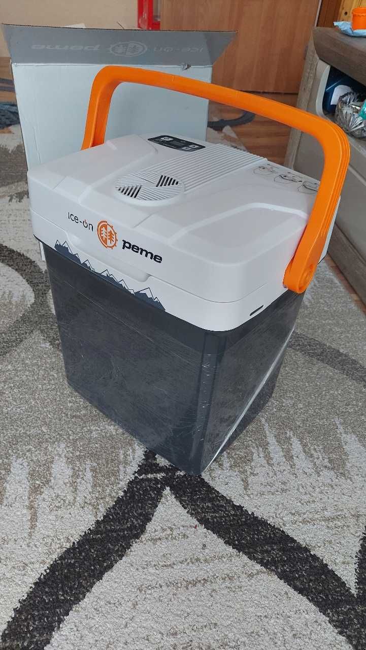 Lodówka turystyczna 27L – chłodzi i grzeje, 12V/230V, USB, tryb Eco