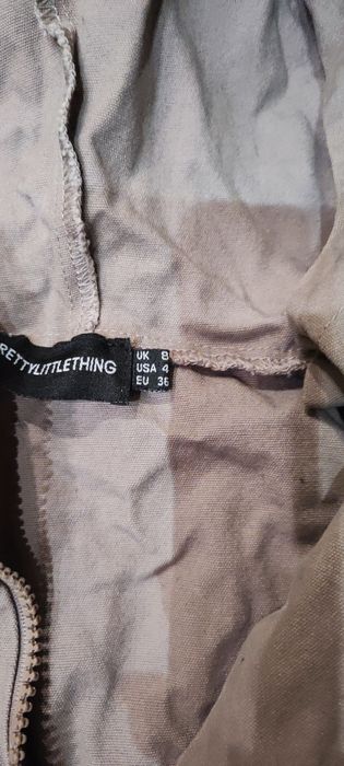 Разом Курточка, вітровка і жилетка для дівчаток хс розмір