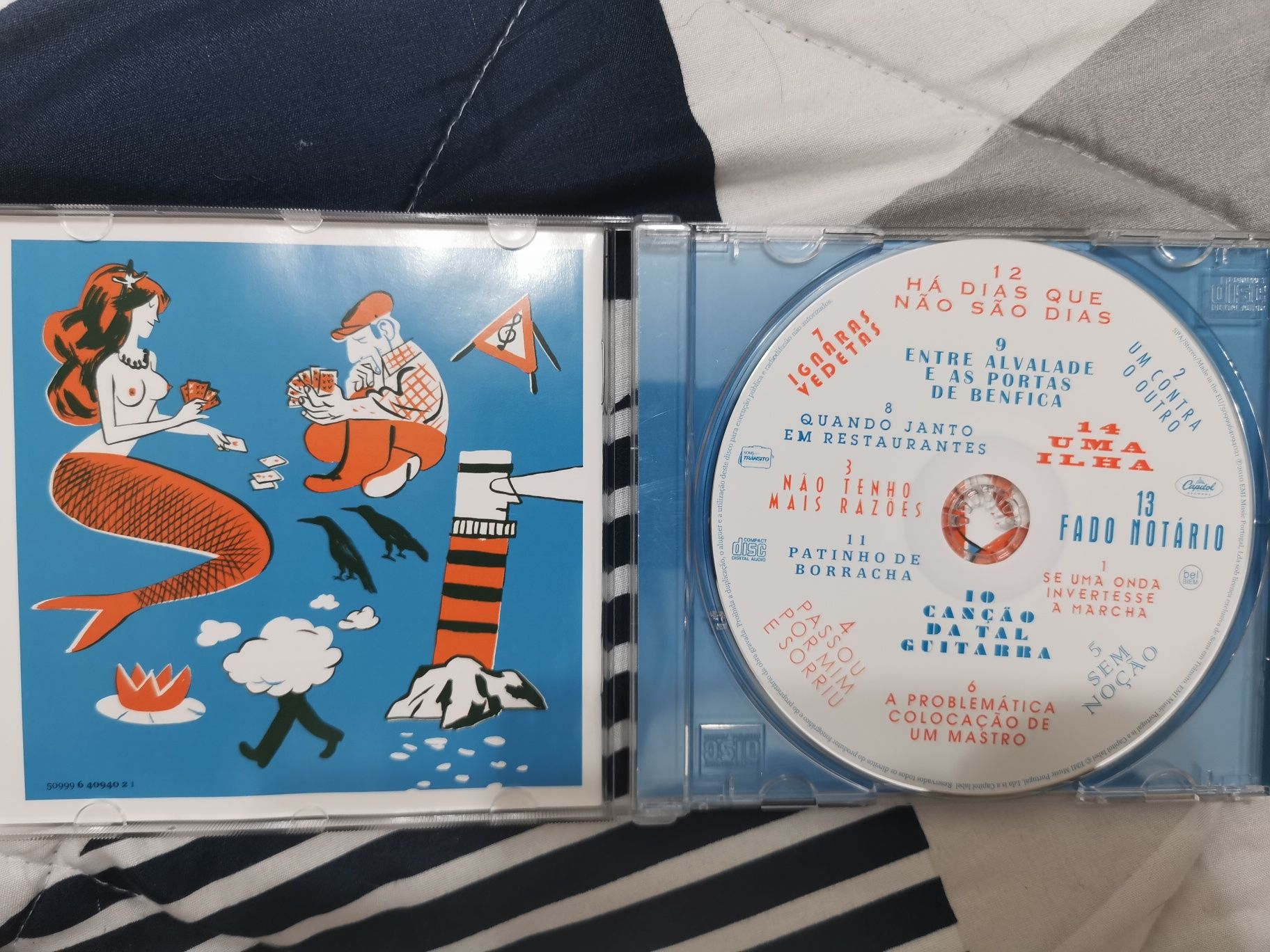 CD Original de música - Deolinda (dois selos e um carimbo)