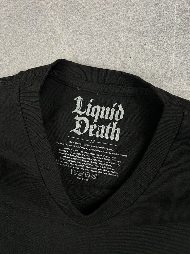 Liquid Death (M) футболка принт вовк череп мерч чорна