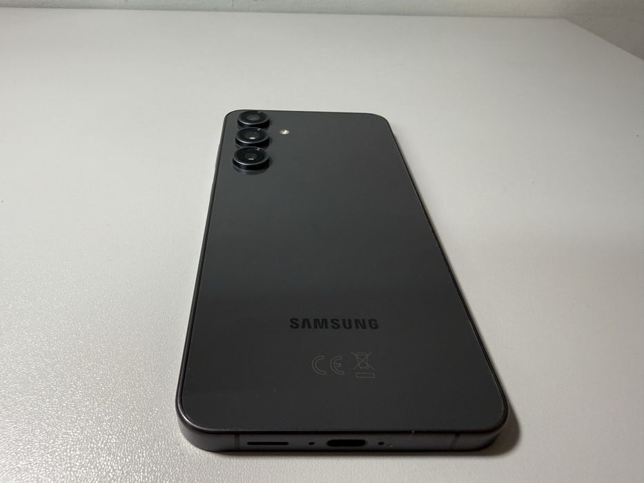 Samsung s24 FE 8/128Gb / Czarny/ Wroclaw sklep