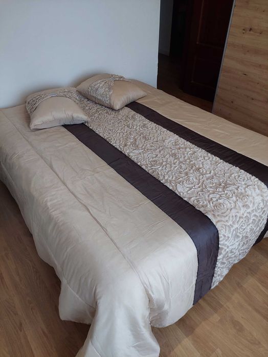 Edredon/Colcha casal 240×260