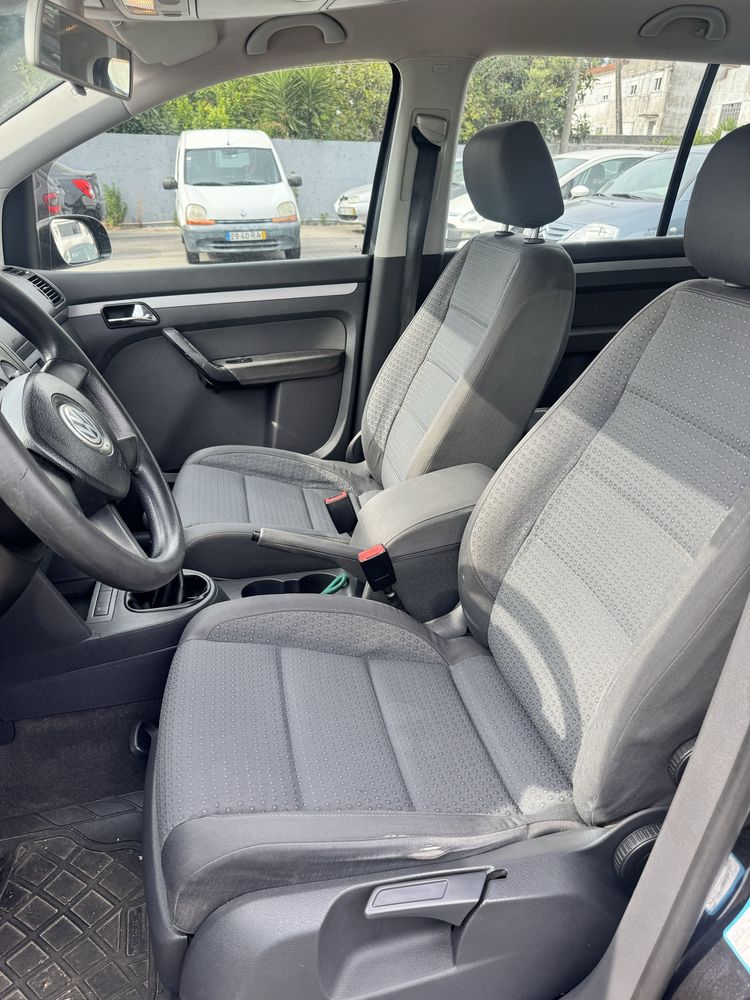VW Touran 1.9TDi 105CV 7 LUGARES