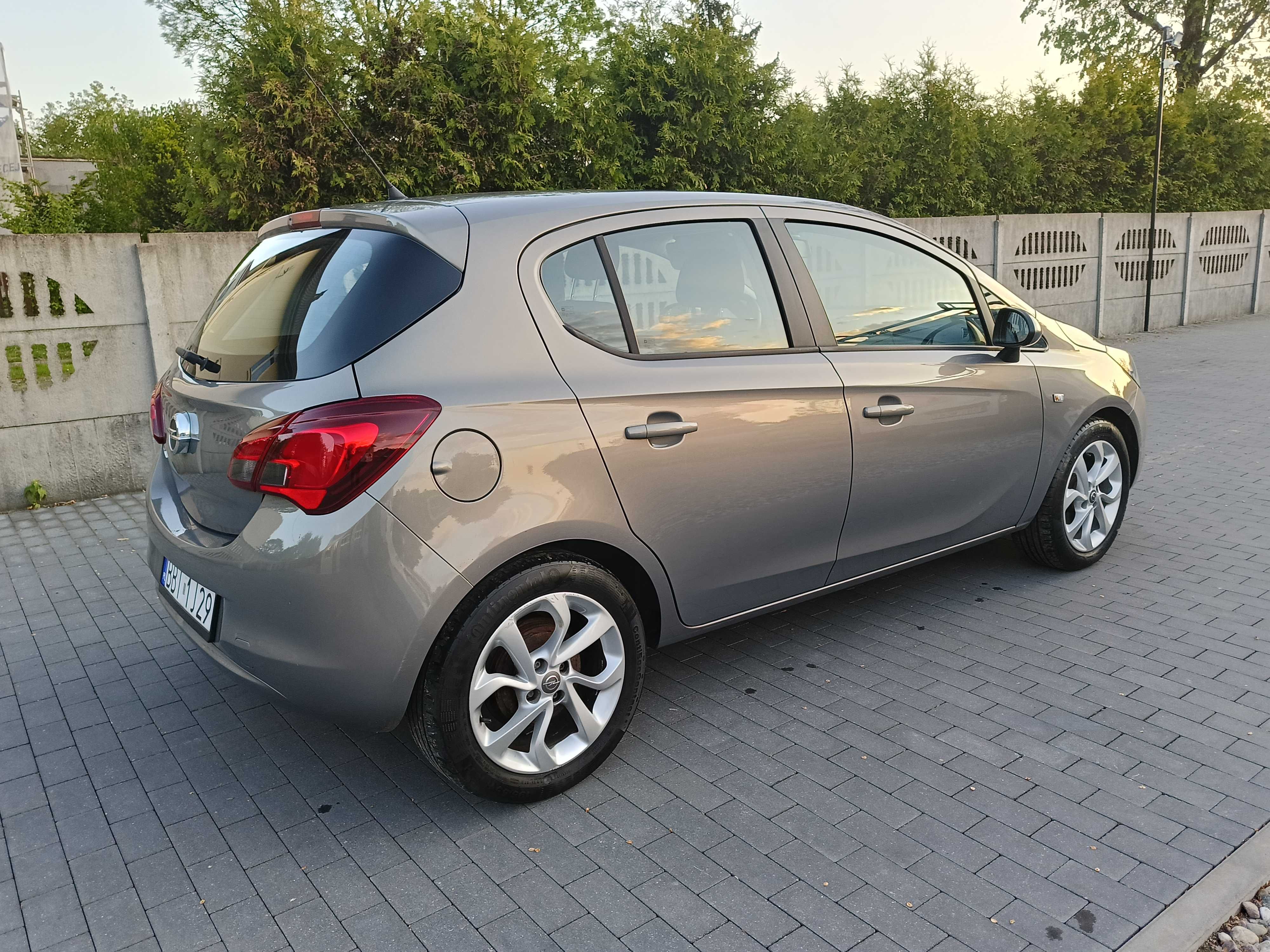 Opel Corsa 1.4 Selective 2xKOŁA
