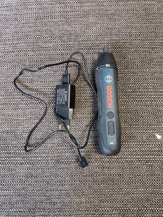 Wkrętak akumulatorowy Bosch GO 3 601 JH2 101- jak nowy.