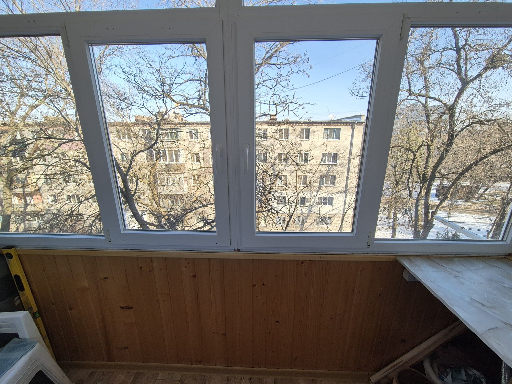 3-кімнатна з індивідуальним опаленням
