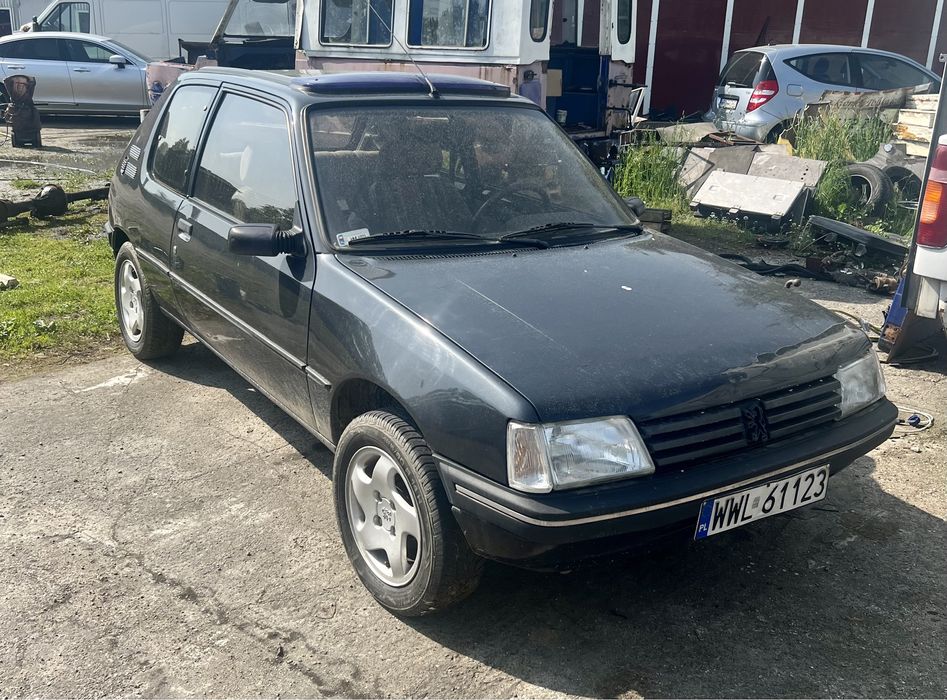 PEUGEOT 205 XR 1,1 benzyna