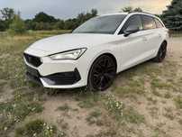 Seat Cupra Leon_245ps_Plugin_2023_kamera_19alu_adaptiv_el.klapa_2klucz