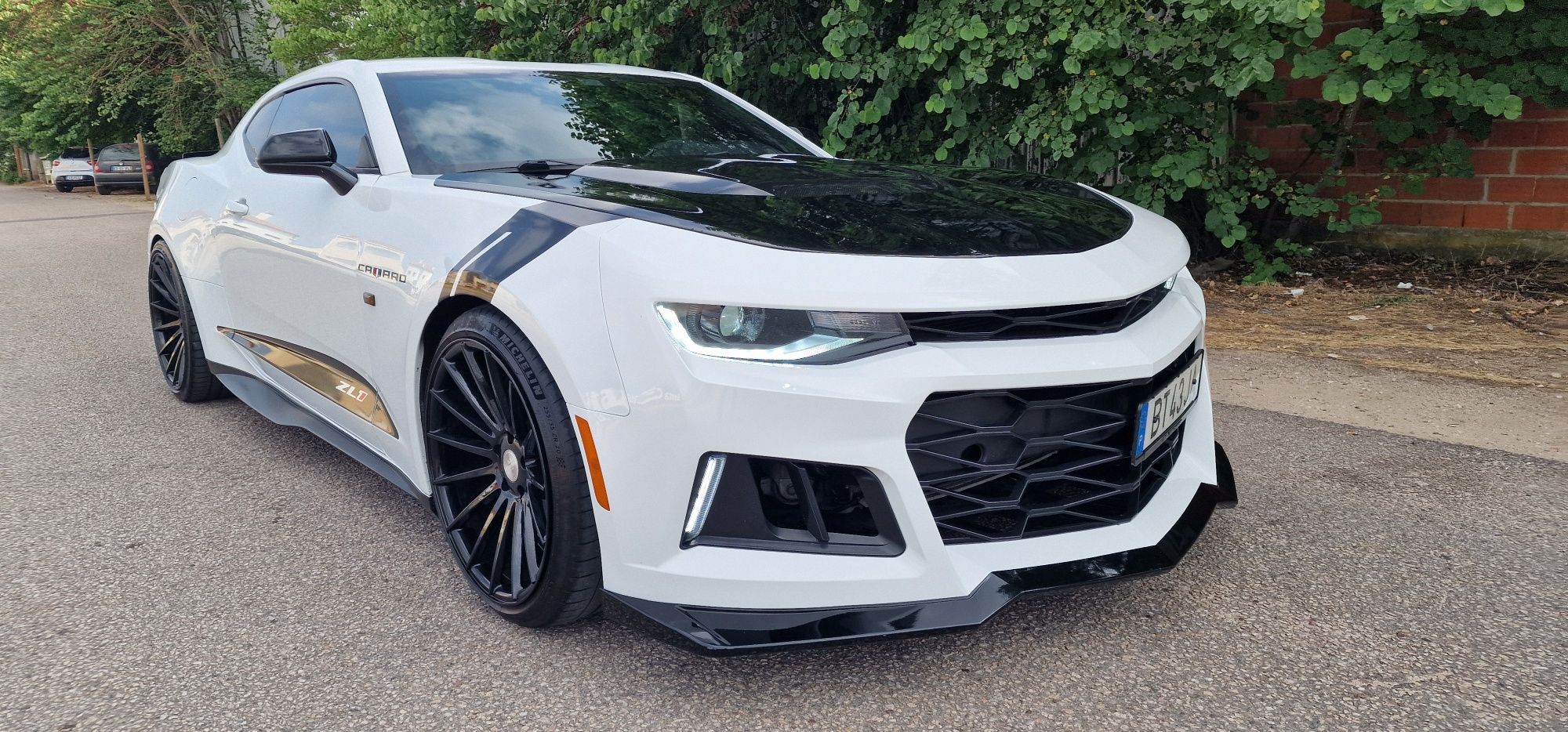 Chevrolet camaro equipamento zl1