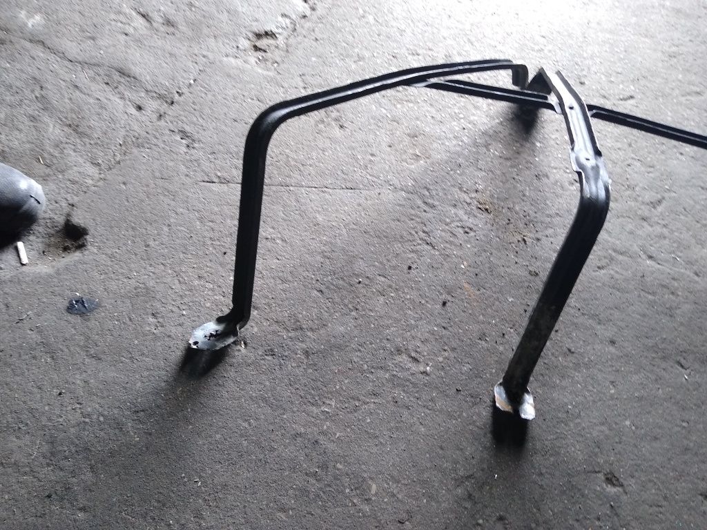 Mocowanie koła zapasowego Citroen Berlingo III Peugeot partner 08- ory