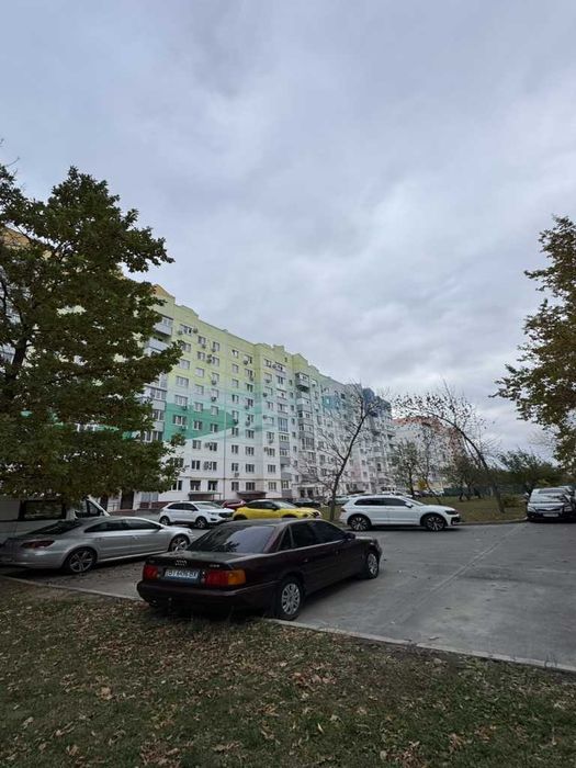 1к! квартира, ЖК Садовий, 1/9 поверх, 43 м2, євроремонт, все залишають