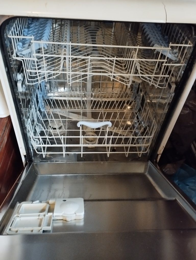 Zmywarka Beko DFN5830