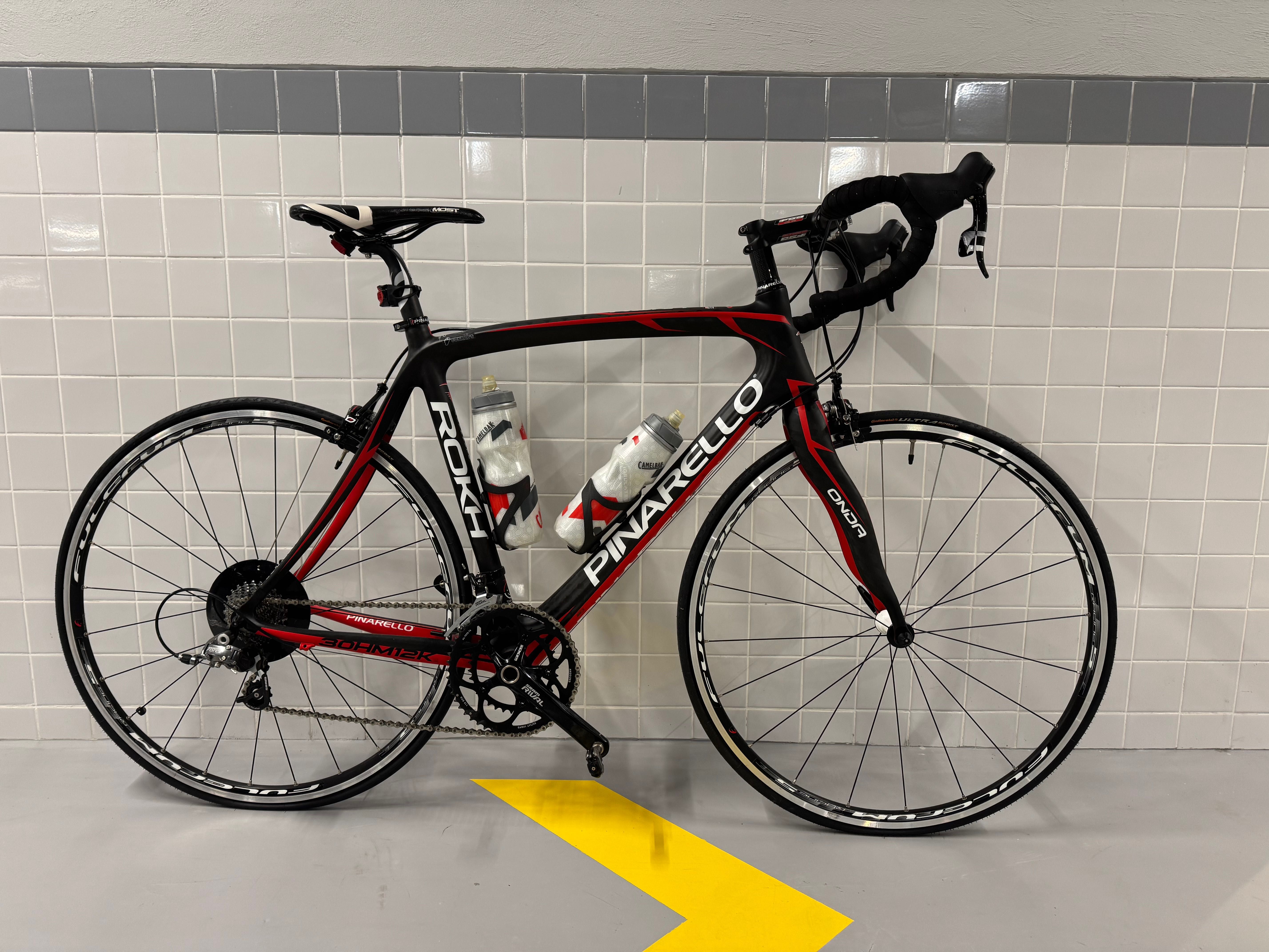 Bicicleta de estrada Pinarello Rokh carbono tamanho 56