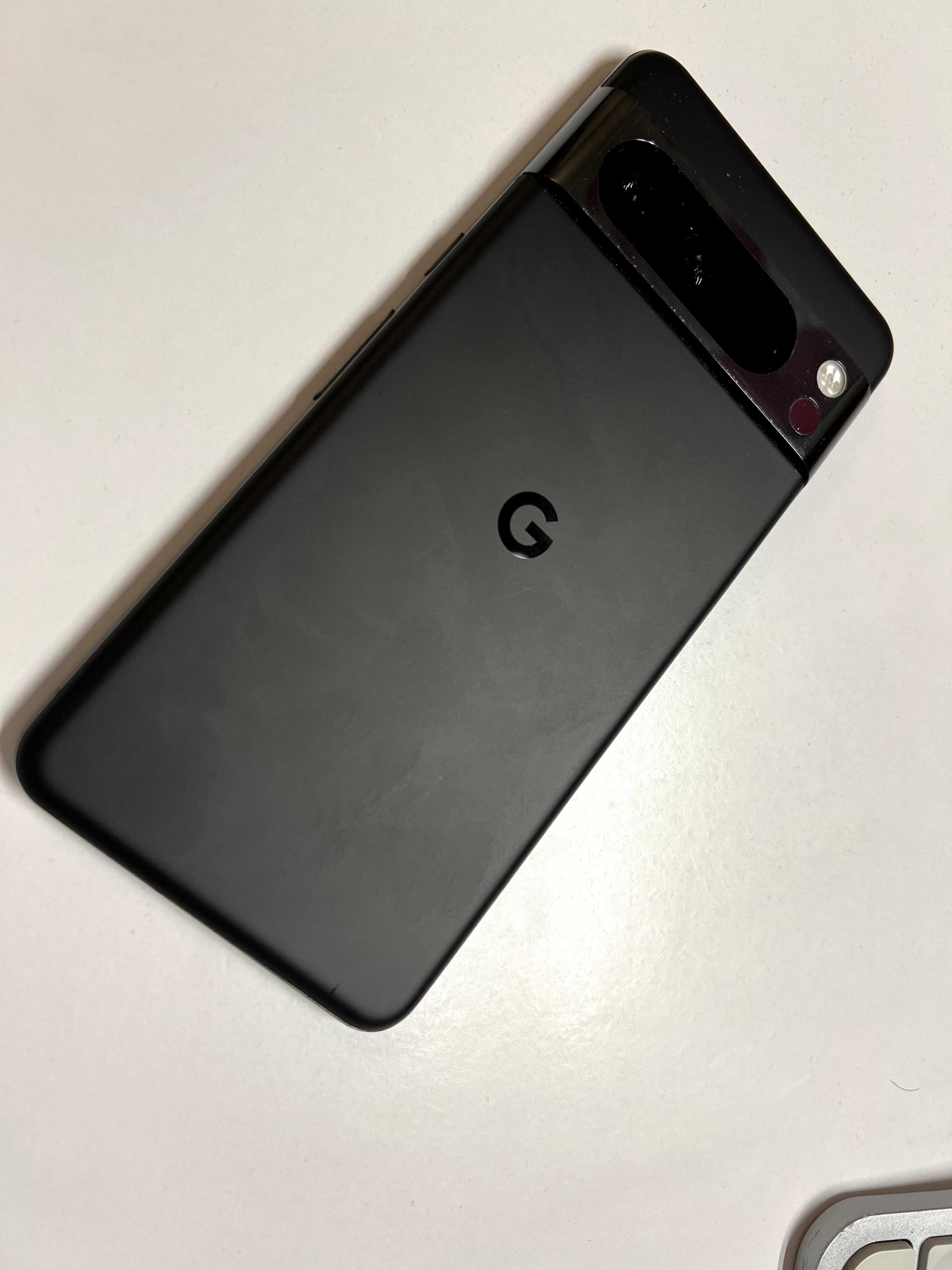 Google Pixel 8 Pro 12/128GB Obsidian Soft