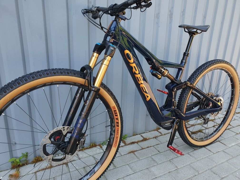 Топовий ebike Orbea Rise Carbon 18kg Fox\XTR\Steps EP8 RS