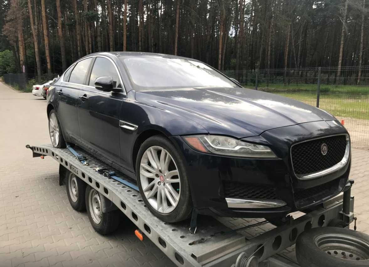 Бампер jaguar xf ягуар хф пейс F pace x260 шрот