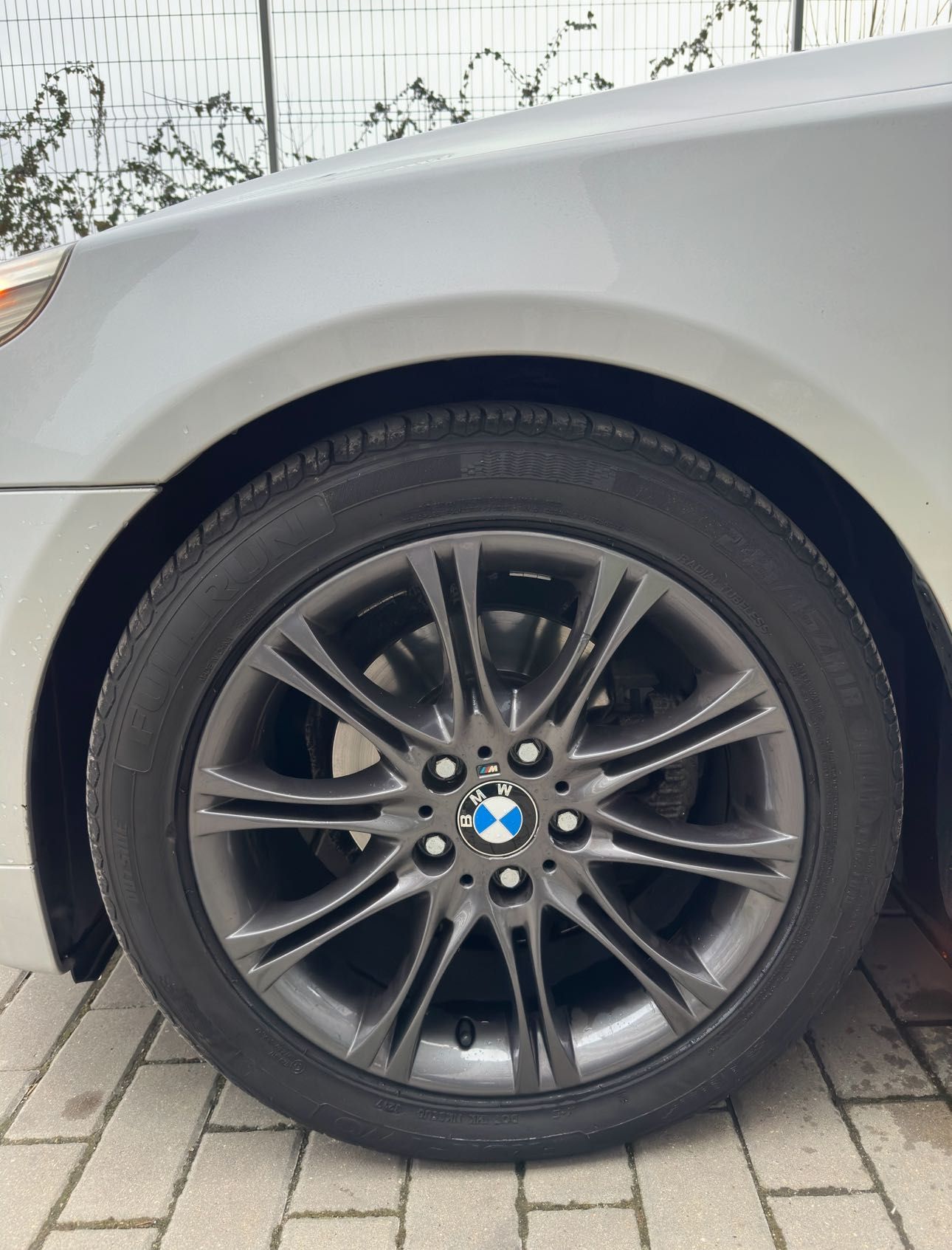 Sprzedam swój samochód BMW E61 525D