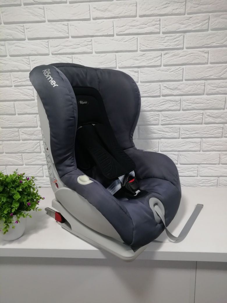 ISOFIX Britax Romer 9-18 кг Versafix Duo Plus 9 міс-4 р автокрісло