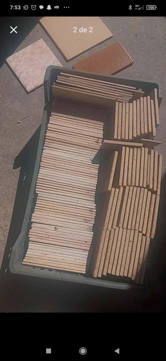 Vendo duas coisas para desocupar