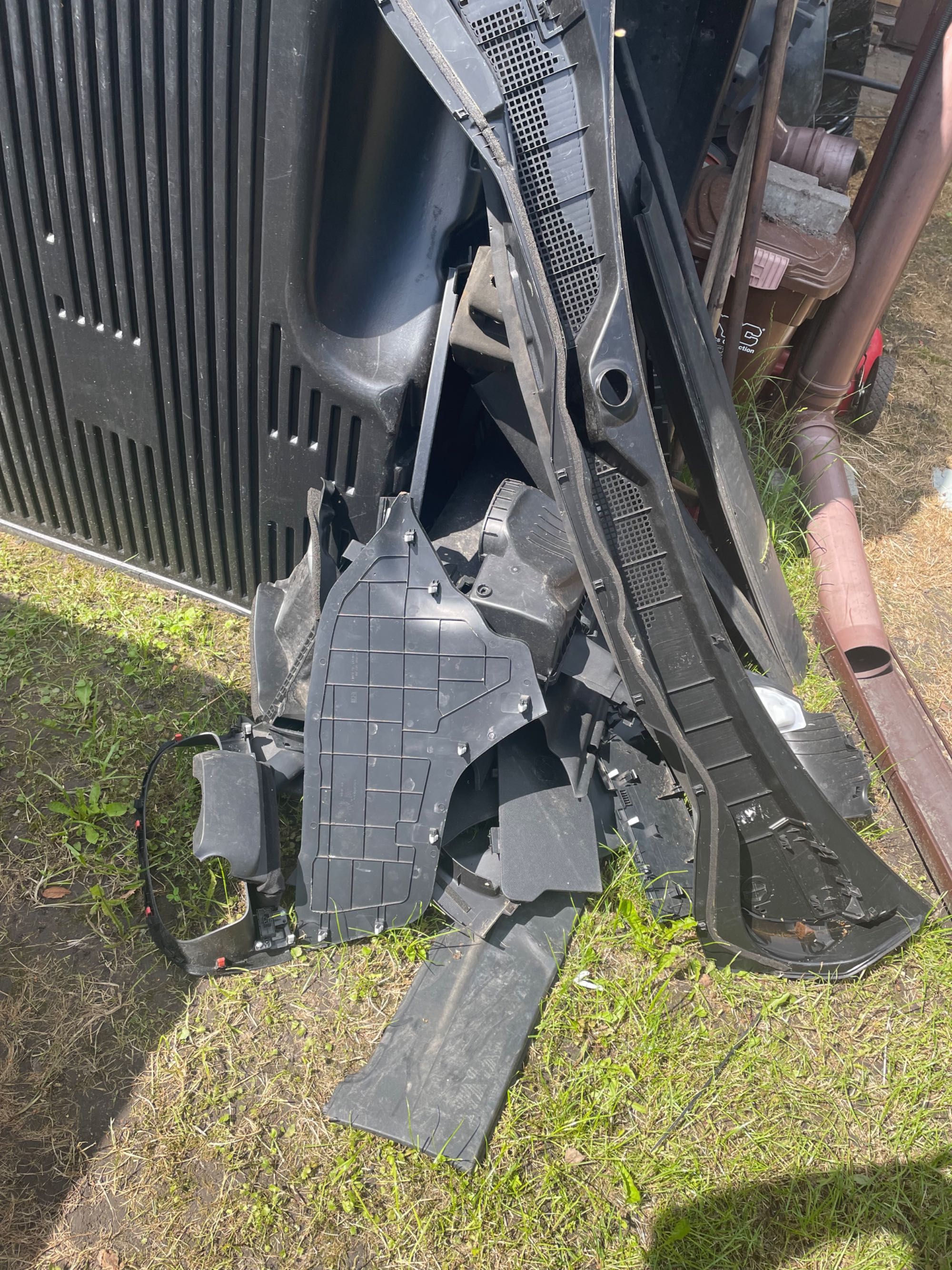 Honda Pilot Drzwi tylne lewe czesci srodka plastiki uszczelki