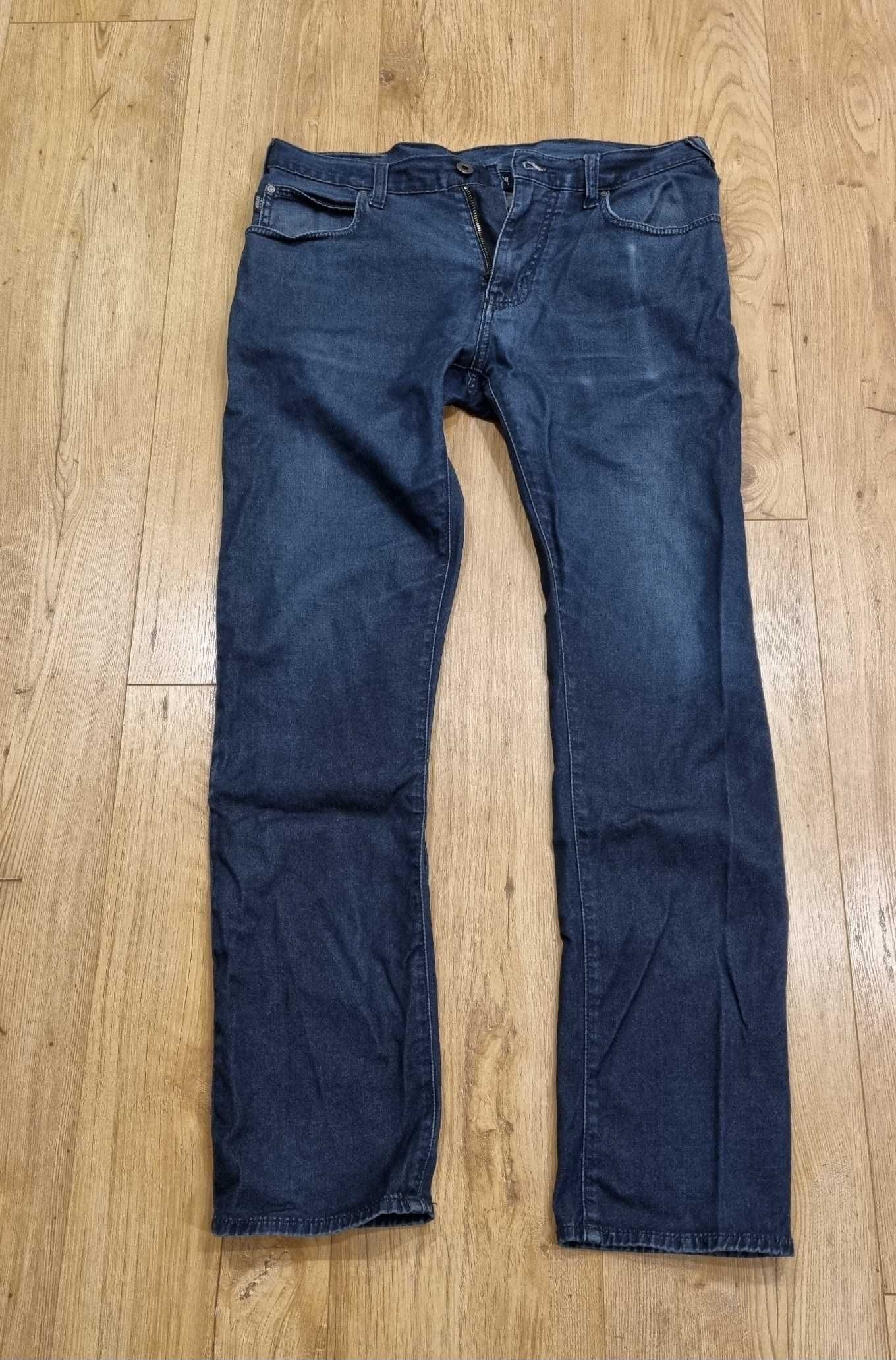 Spodnie jeans Emporio Armani 31/32