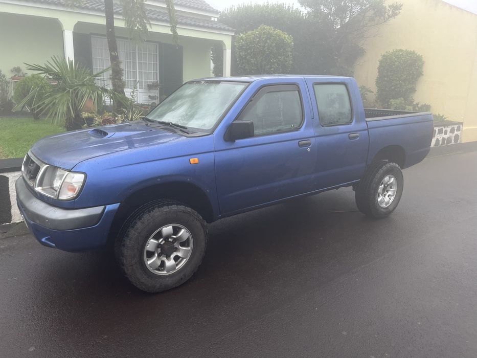 Nissan Navara D22