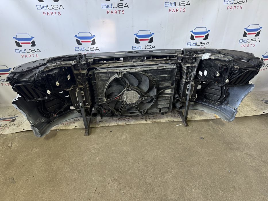 Zderzak Przedni Audi Q3 2021- Kompletny Przód z Chłodnicami 83A