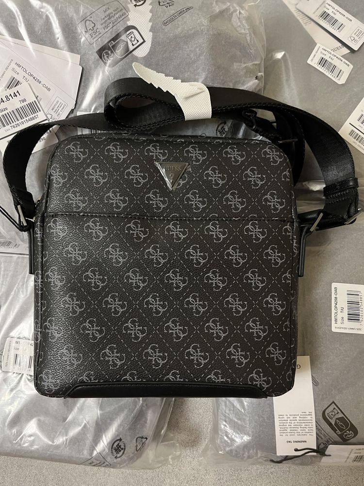 Сумка Guess Torino, чорного кольору