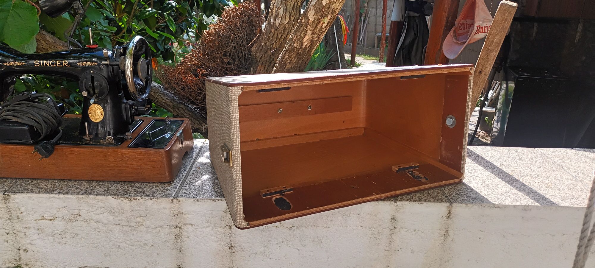 Maquina de costura Singer