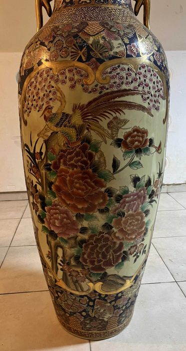 Jarrão Chinês antigo - 1,34 cm de altura