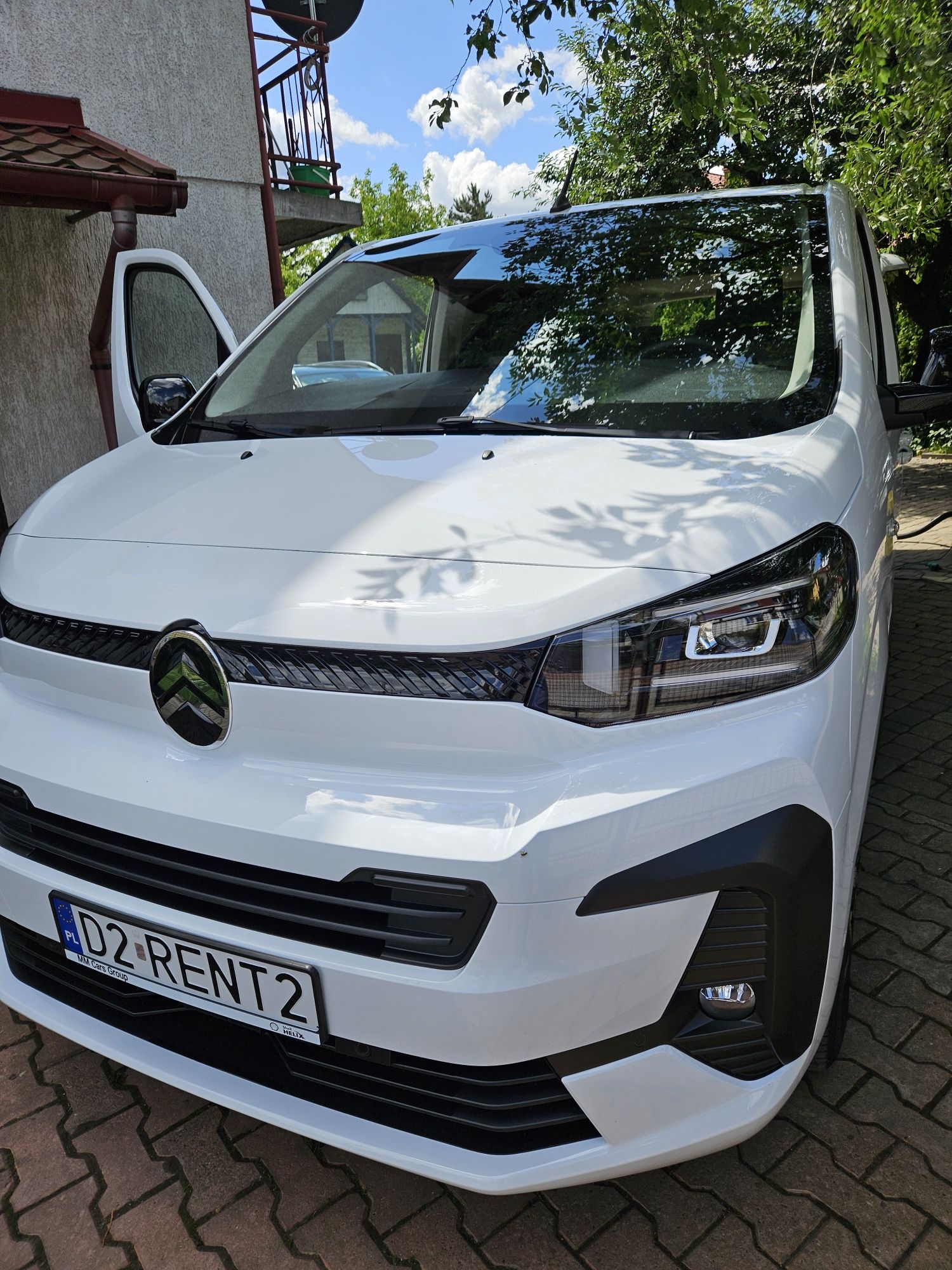 Bus na wynajem Citroen Spacetourer 2025